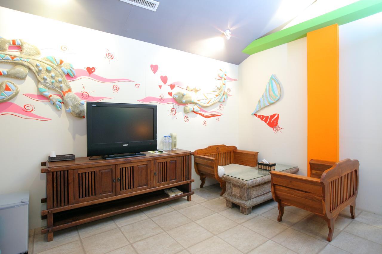 Kenting South Island Guesthouse Longshui Exterior foto